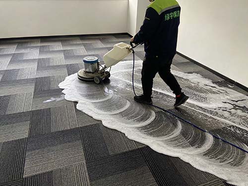 地毯清洗施工